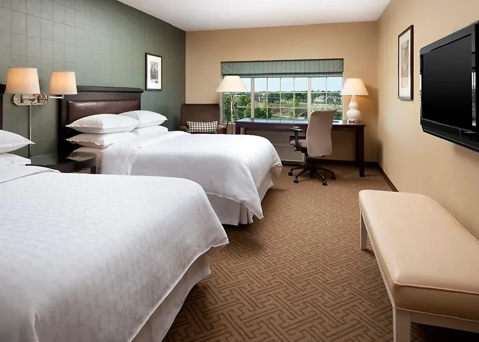 Sheraton Chicago Hotel 4*
